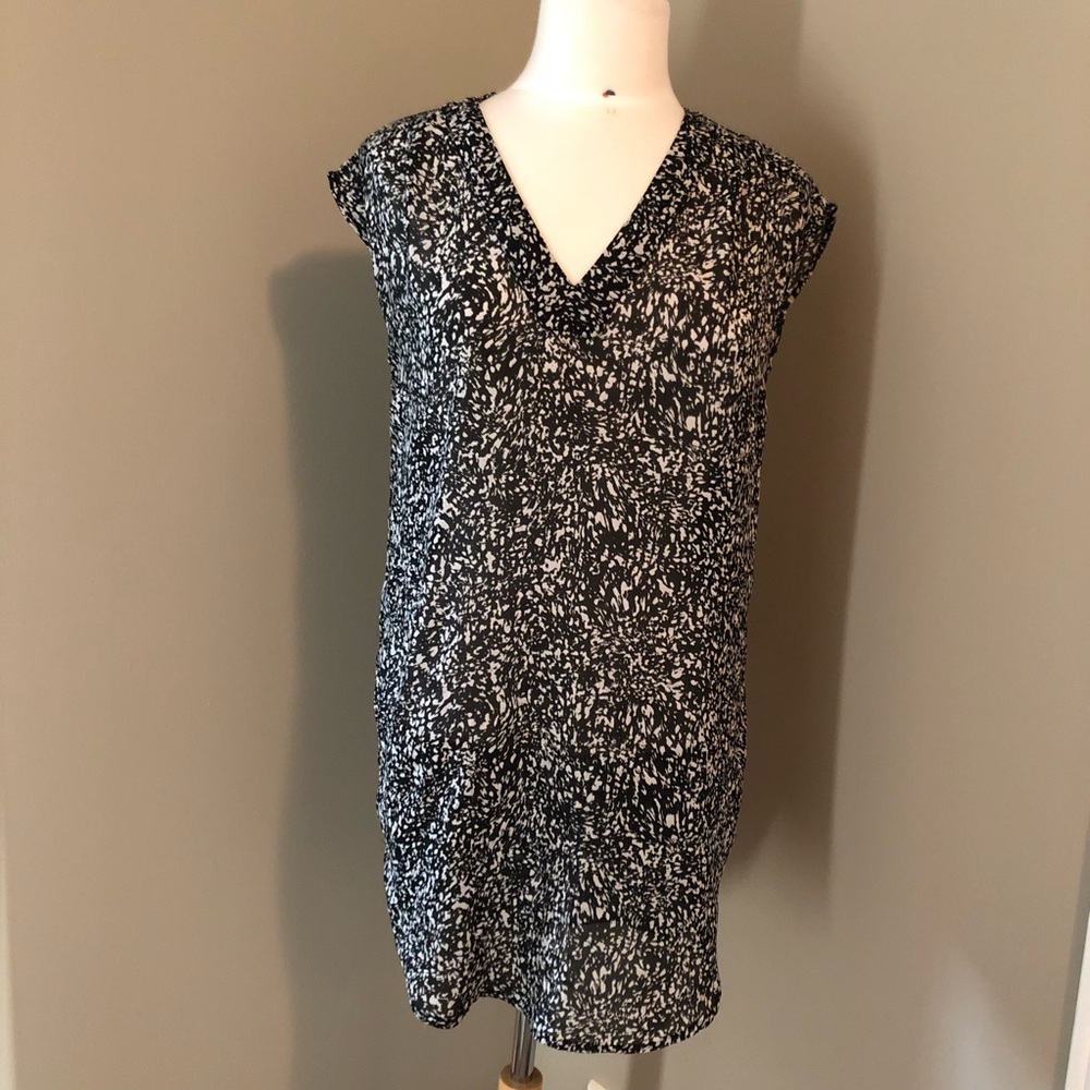 H&M Tank Top Black and White Size 4